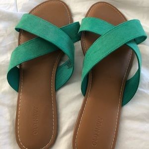 Kelly Green Old Navy Slip On Sandals